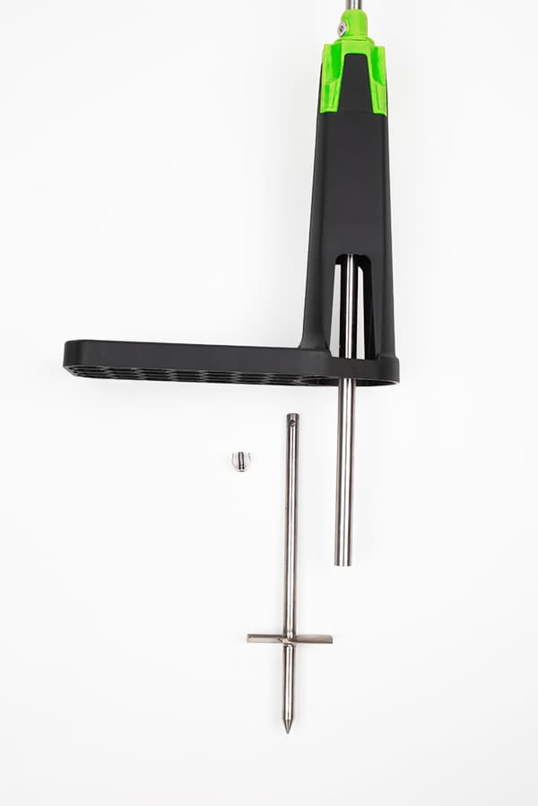 An unassembled ArcWeeder